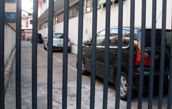 Cadê os carros? Estão todos aqui? – Verifiquem as placas e ajudem o Divinews nesta reportagem – Já tem carros zerinhos no pátio